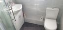 Bathroom08.jpg