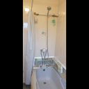 Bathroom09.jpg